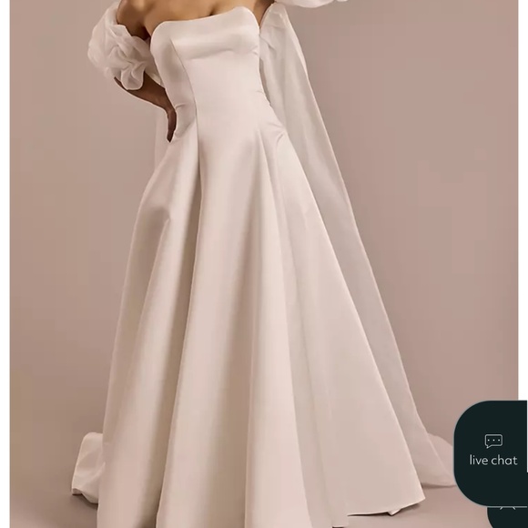 David’s Bridal Ivory Wedding Dress – Size 10 - Picture 3 of 7